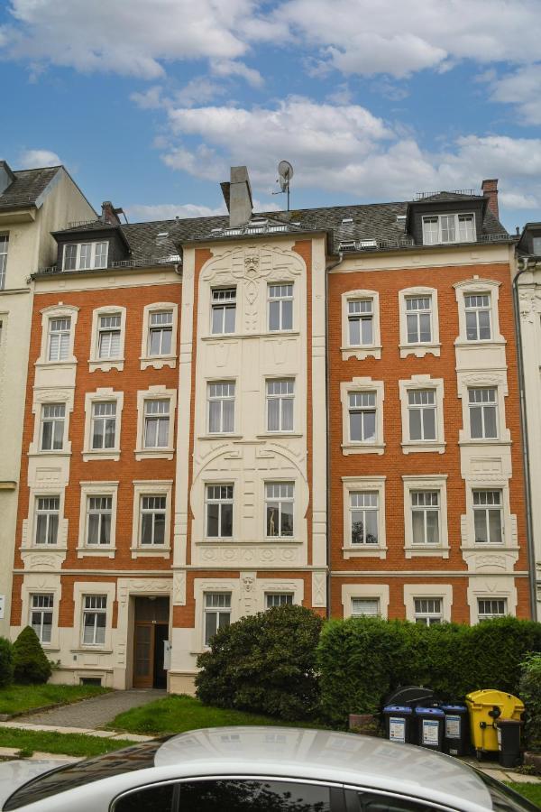 Moderne Ferienwohnung In Direkter Naehe Zur Uni, Netflix Gratis, Wlan, Waschmaschine, Geschirrspueler, Zentrum, Chemnitz Ngoại thất bức ảnh